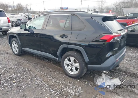 2019 Toyota Rav4 Xle from USA, damaged, VIN 2T3P1RFV1KW031016